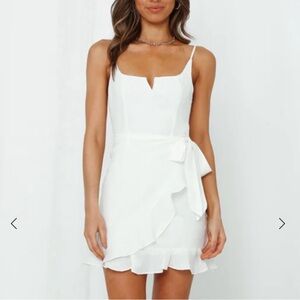 Hello Molly | Song On The Minute Dress